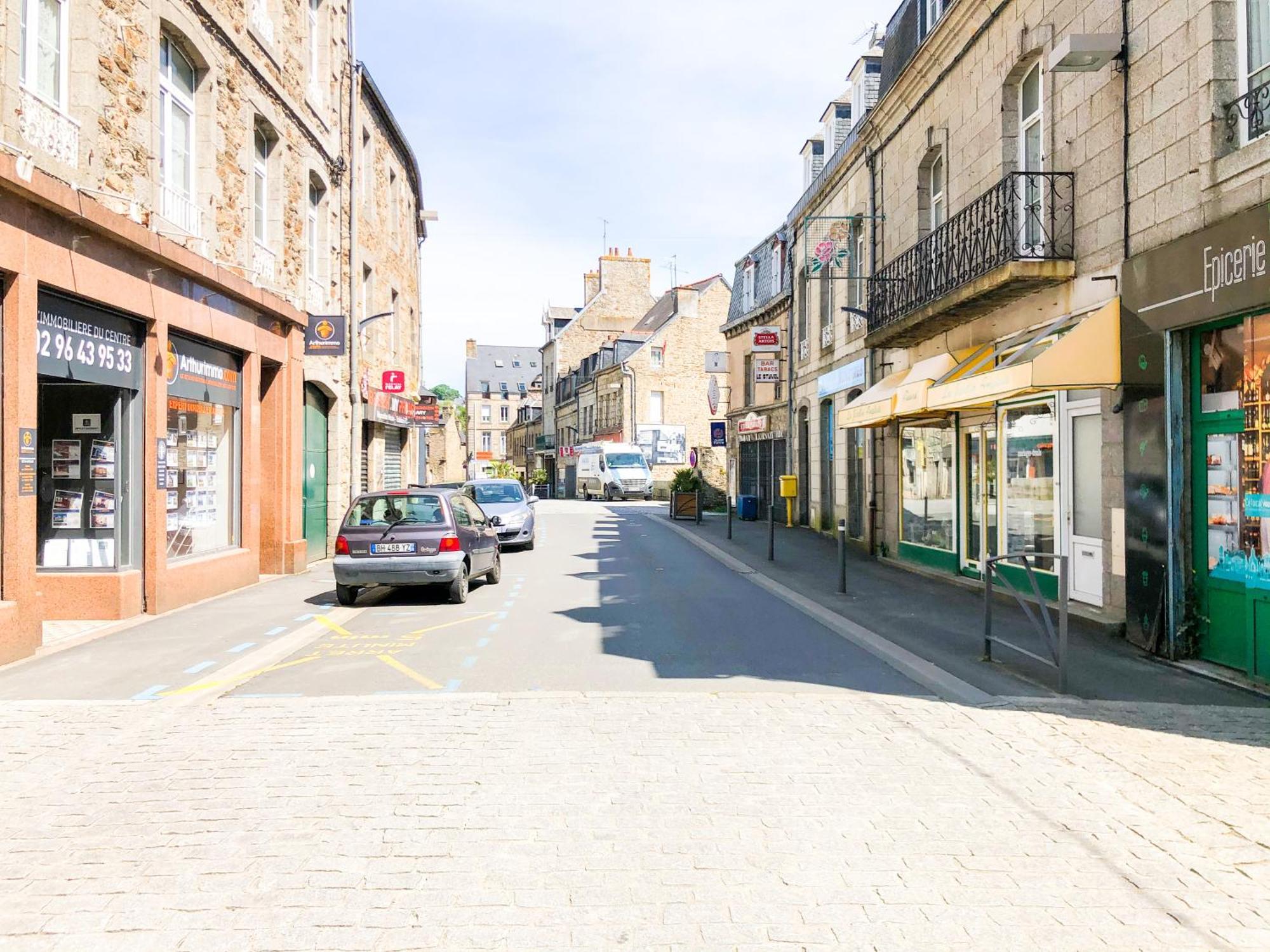 New: Agreable & Lumineux *Gare* Leilighet Guingamp Eksteriør bilde