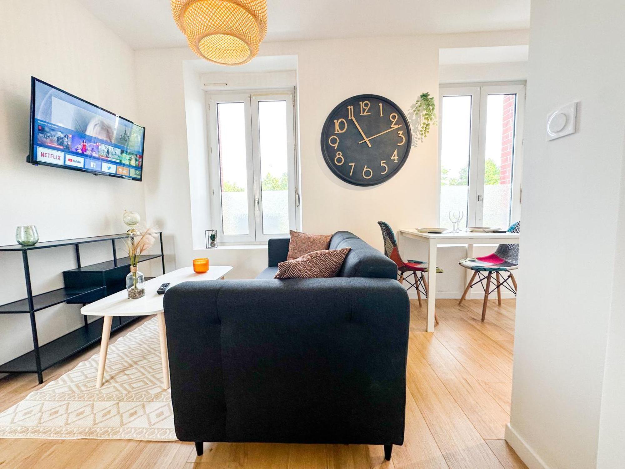 New: Agreable & Lumineux *Gare* Leilighet Guingamp Eksteriør bilde